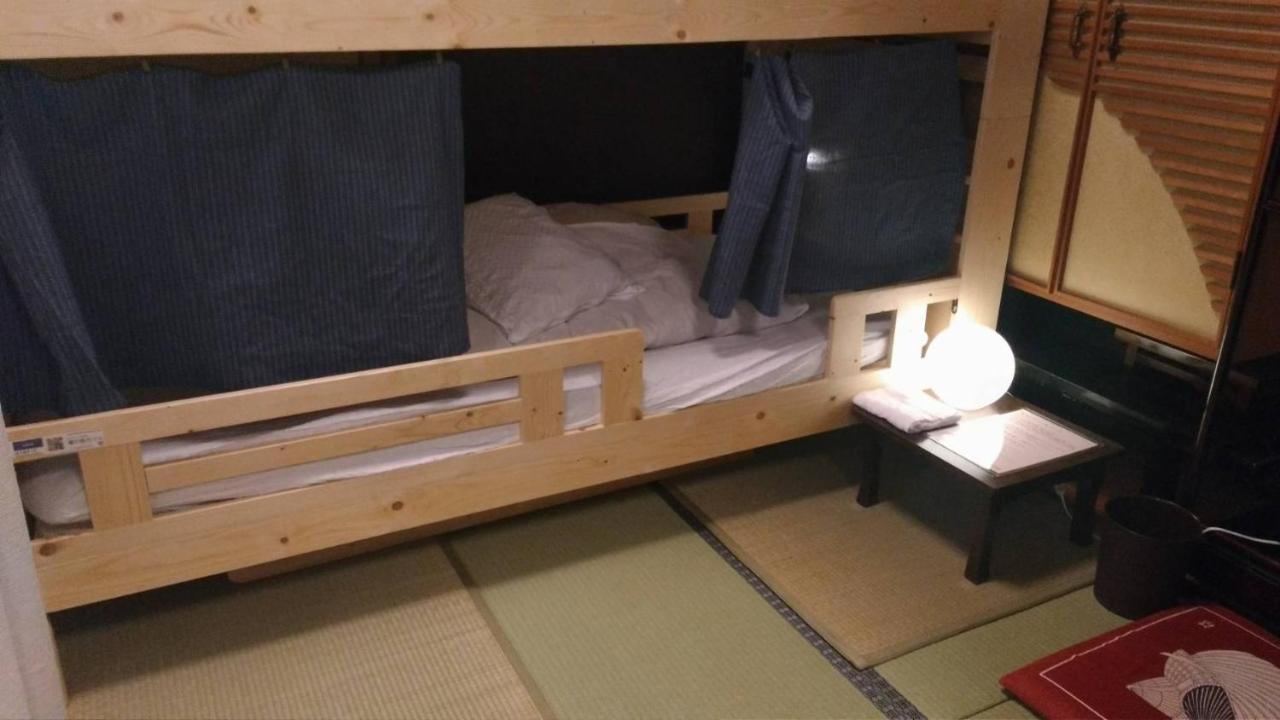 Guest House Kuranomachi ゲストハウス蔵の街 Tochigi Buitenkant foto